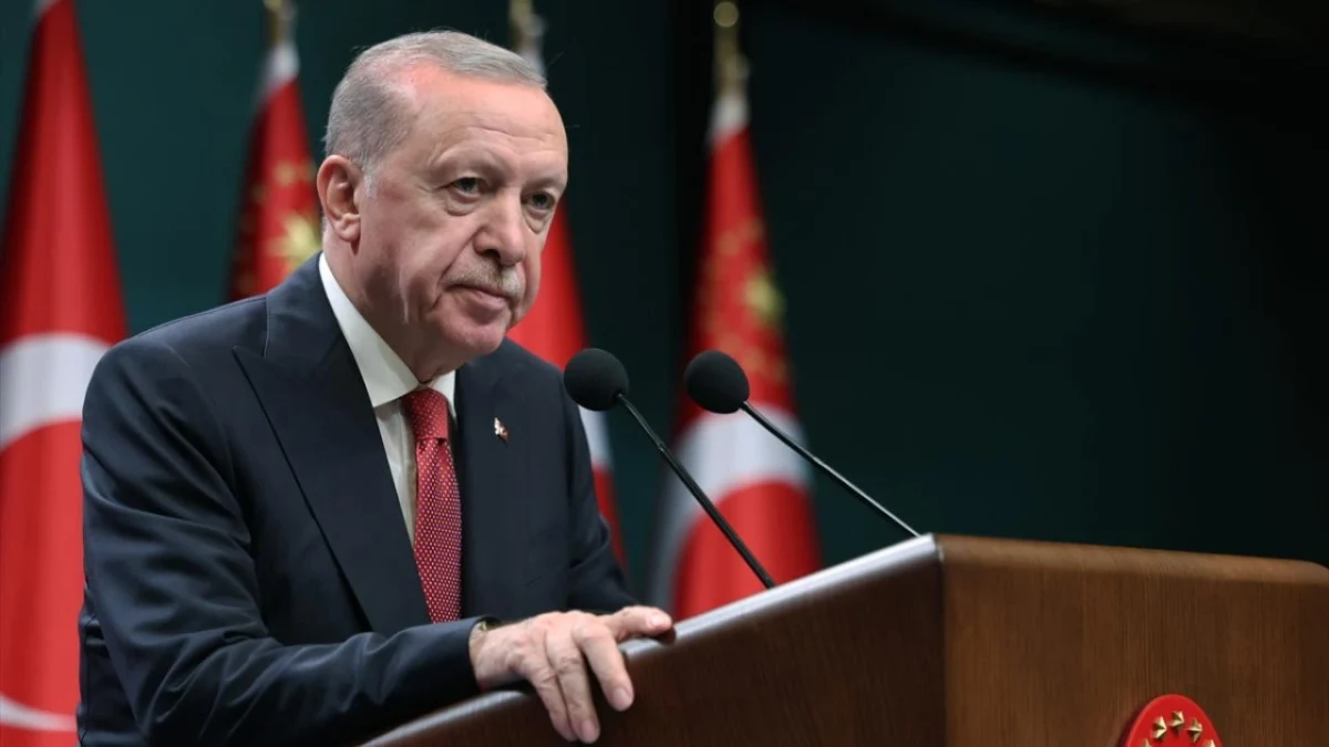 Cumhurbaşkanı Recep Tayyip Erdoğan kürsüde konuşma yapıyor
