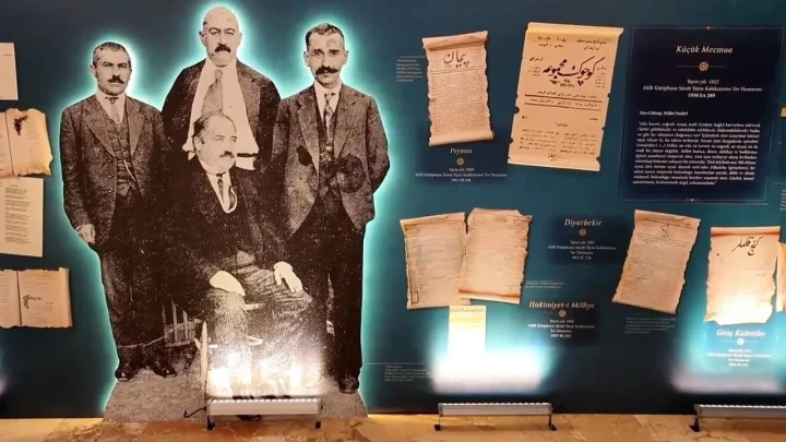 Ziya Gökalp sergisinde tarihî fotoğraflar ve arşiv belgeleri