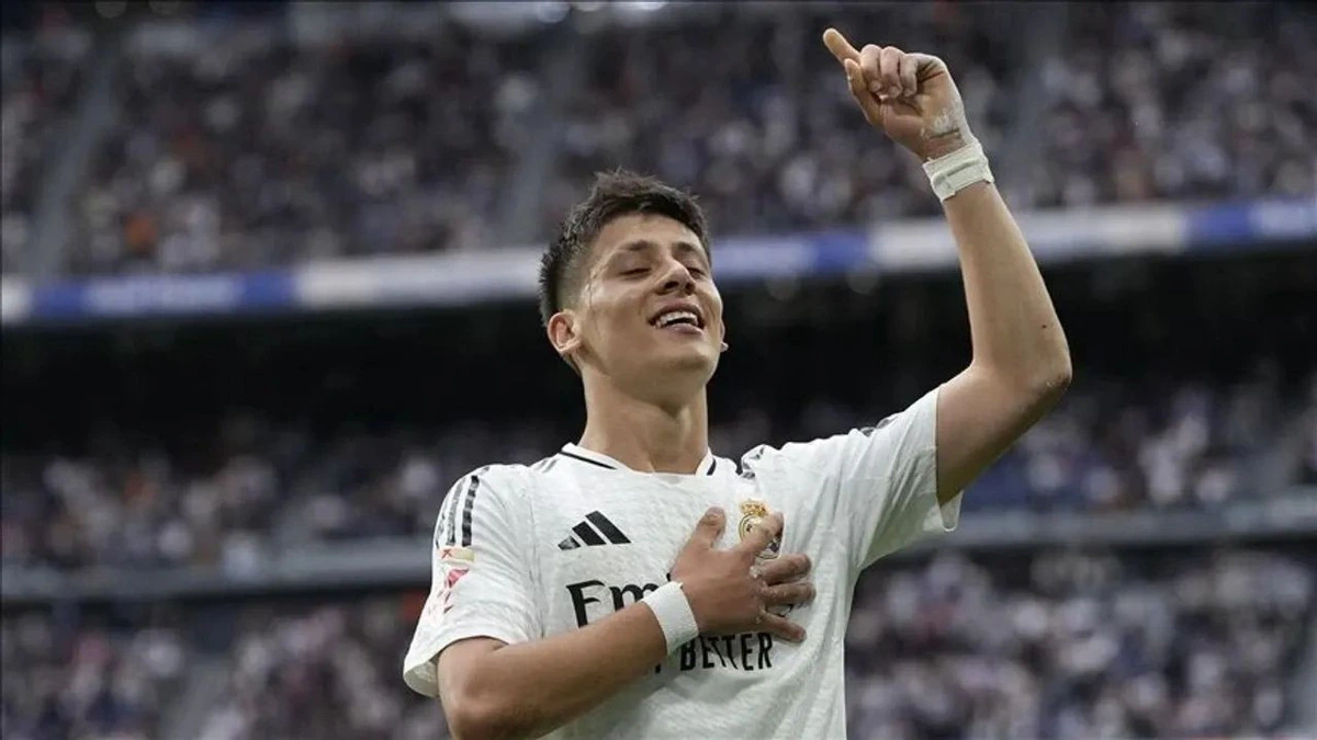 Arda Güler, Real Madrid formasıyla gol sevincini yaşıyor