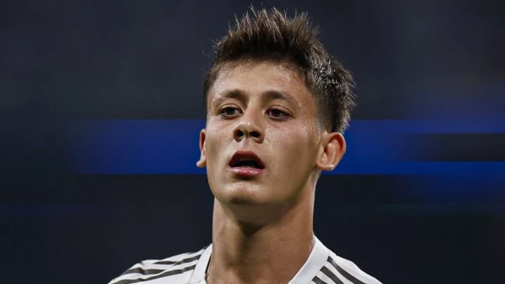 Real Madrid formasıyla Arda Güler