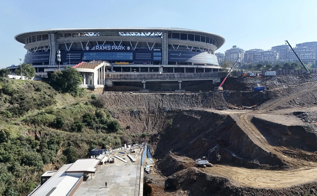 Galatasaray stadyumu ve Aslanvadi Projesi kazı sahası