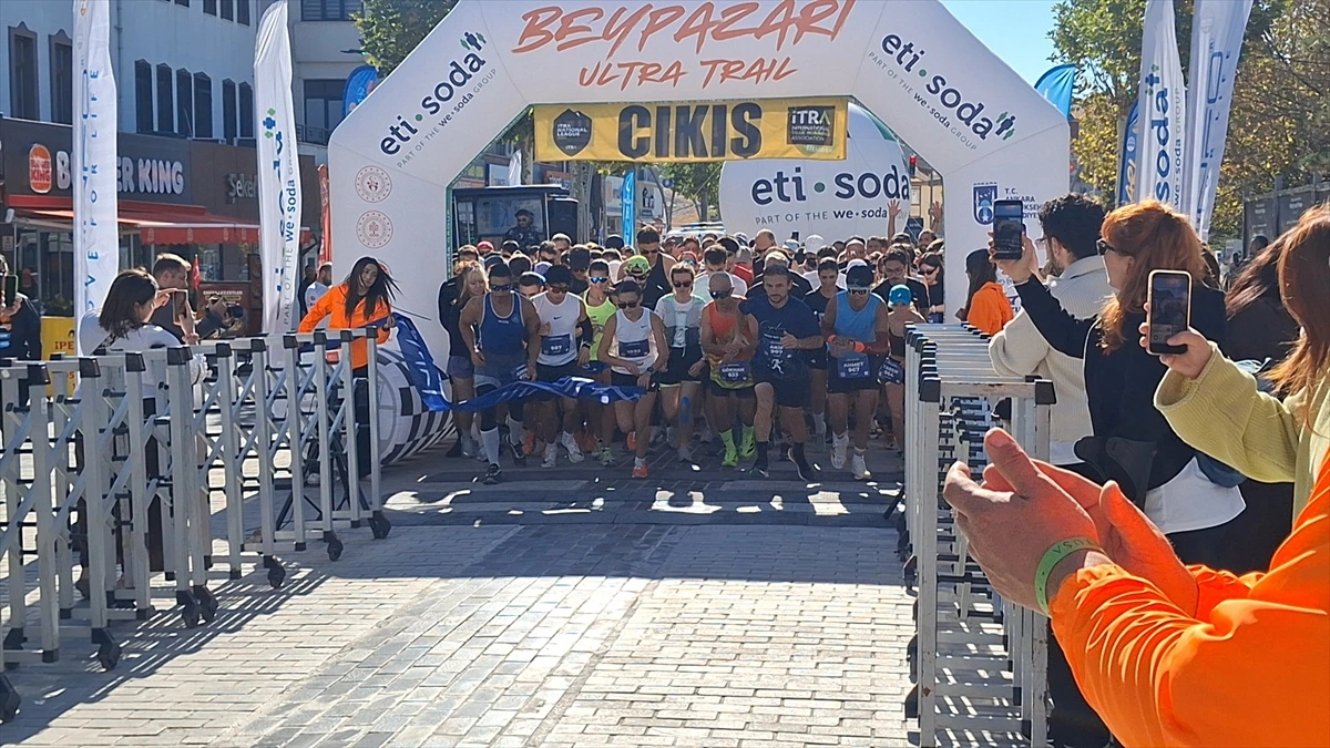 Beypazarı Ultra Trail Yarışması’nda sporcular başlangıç çizgisinde