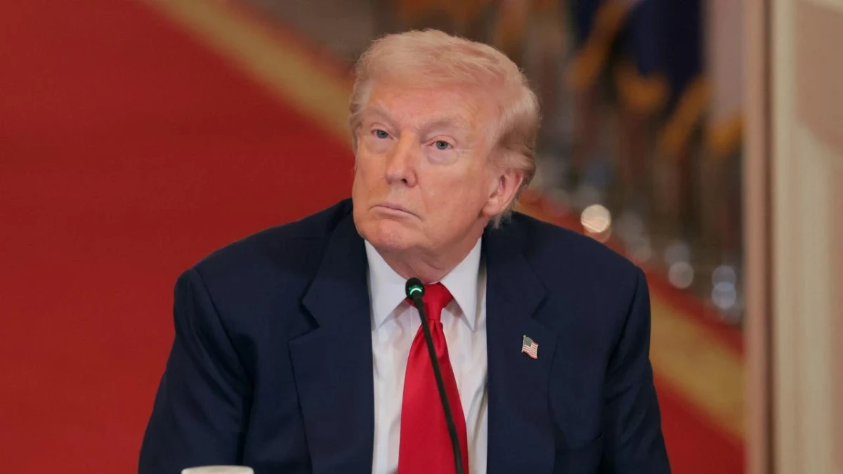 Donald Trump bir açıklama sırasında