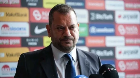 Trabzonspor Başkanı Ertuğrul Doğan basın toplantısında