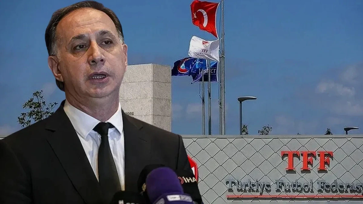 Ferhat Gündoğdu, TFF binasının önünde