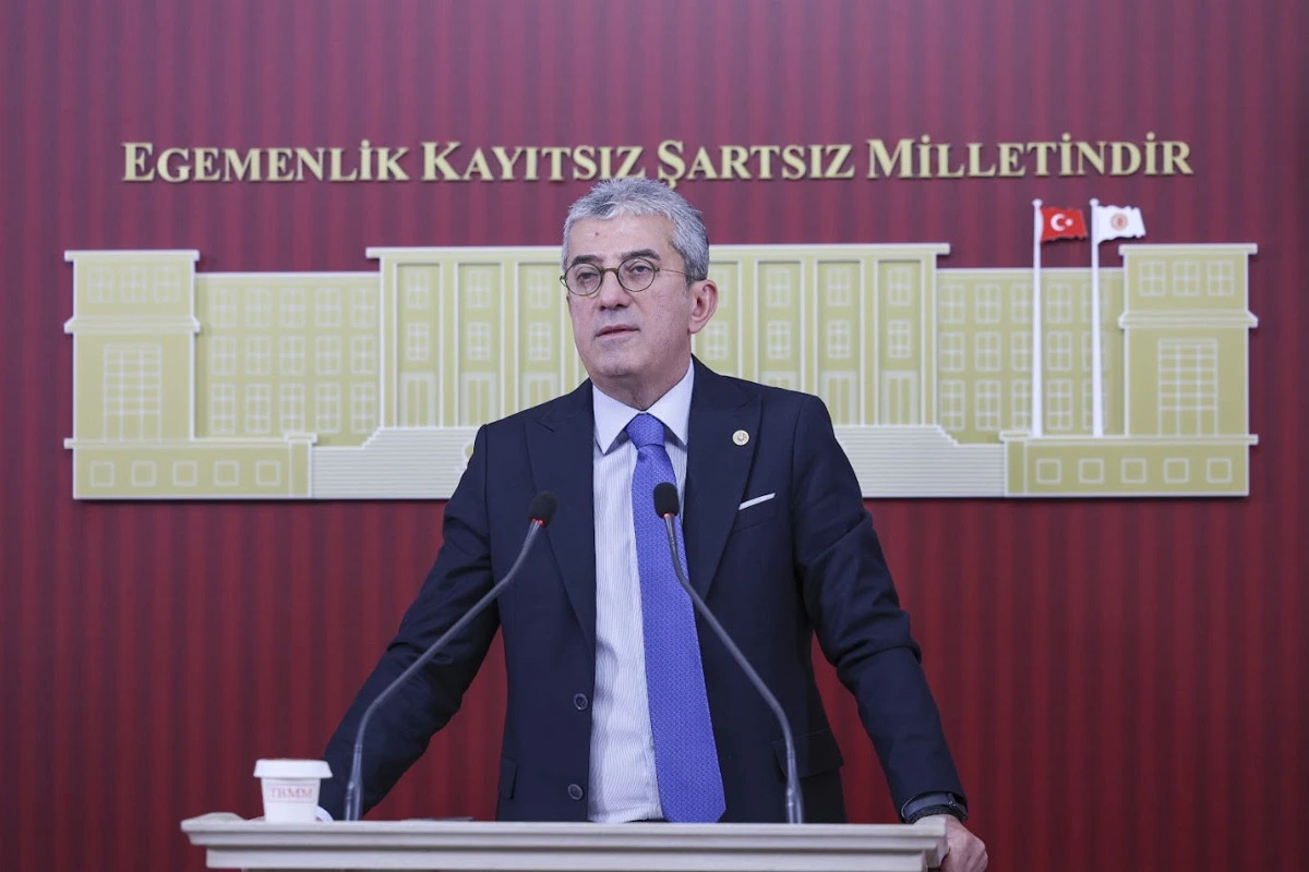 Gökhan Günaydın TBMM kürsüsünde konuşma yapıyor
