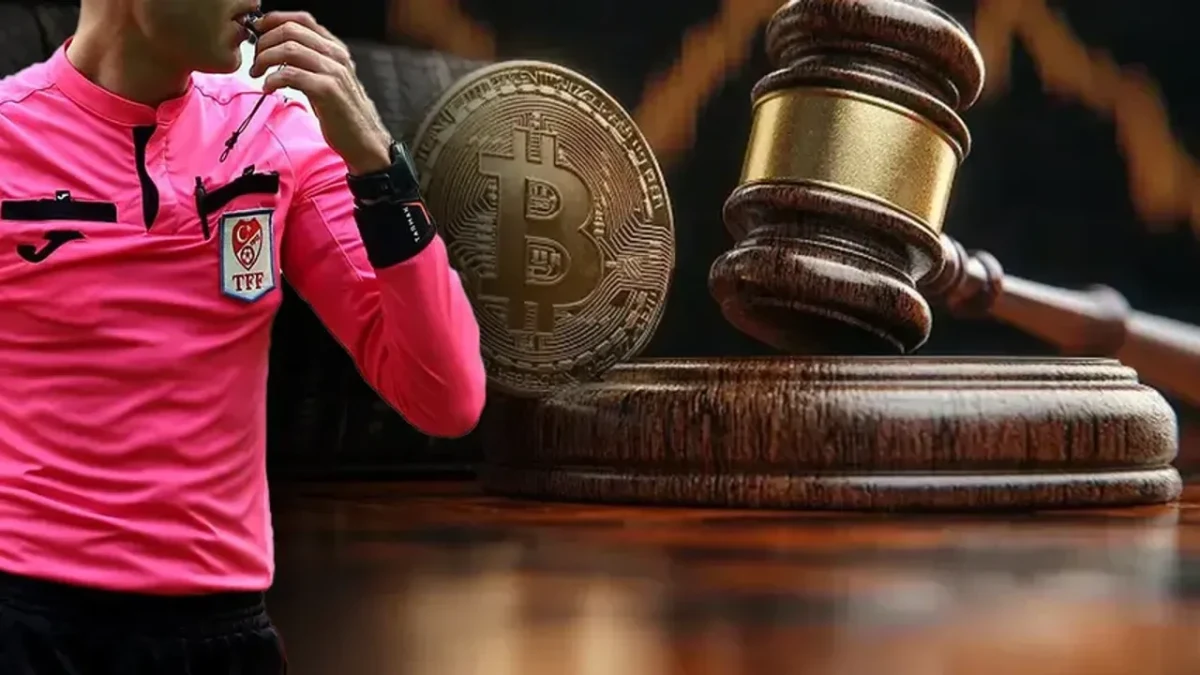 Pembe formayla bir futbol hakemi, bitcoin simgesi ve tokmak