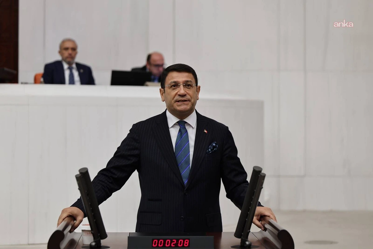 DEVA Partisi Ankara Milletvekili İdris Şahin, Meclis kürsüsünde konuşuyor
