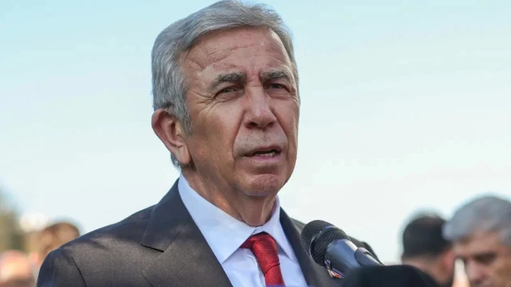 Ankara Büyükşehir Belediye Başkanı Mansur Yavaş konuşma yapıyor