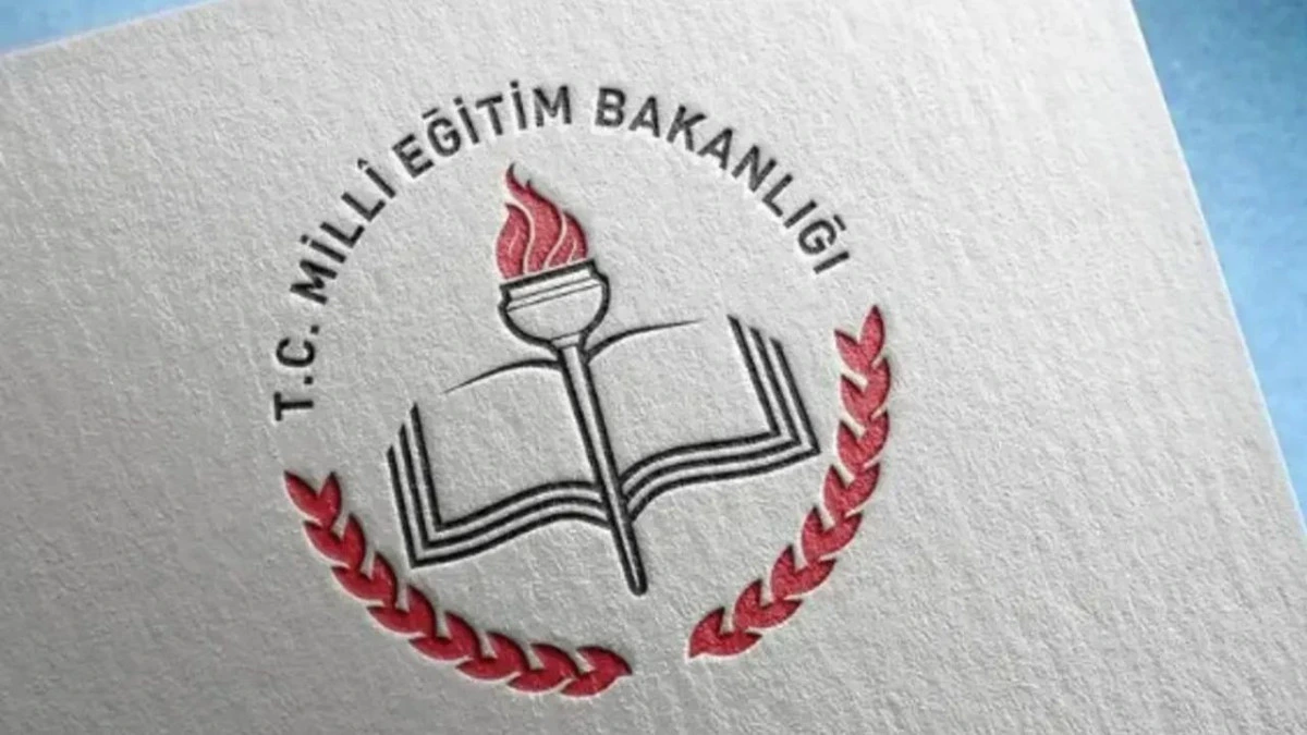 Millî Eğitim Bakanlığının ambleminde meşale, kitap ve çelenk simgeleri