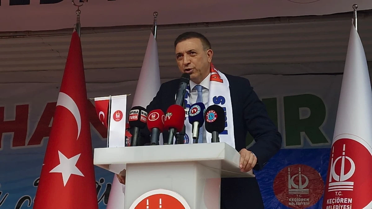 Keçiören Belediye Başkanı Mesut Özarslan’ın kürsüde konuşması