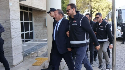 Milas Belediyesi soruşturmasında 20 şüpheli adliyeye sevk edildi