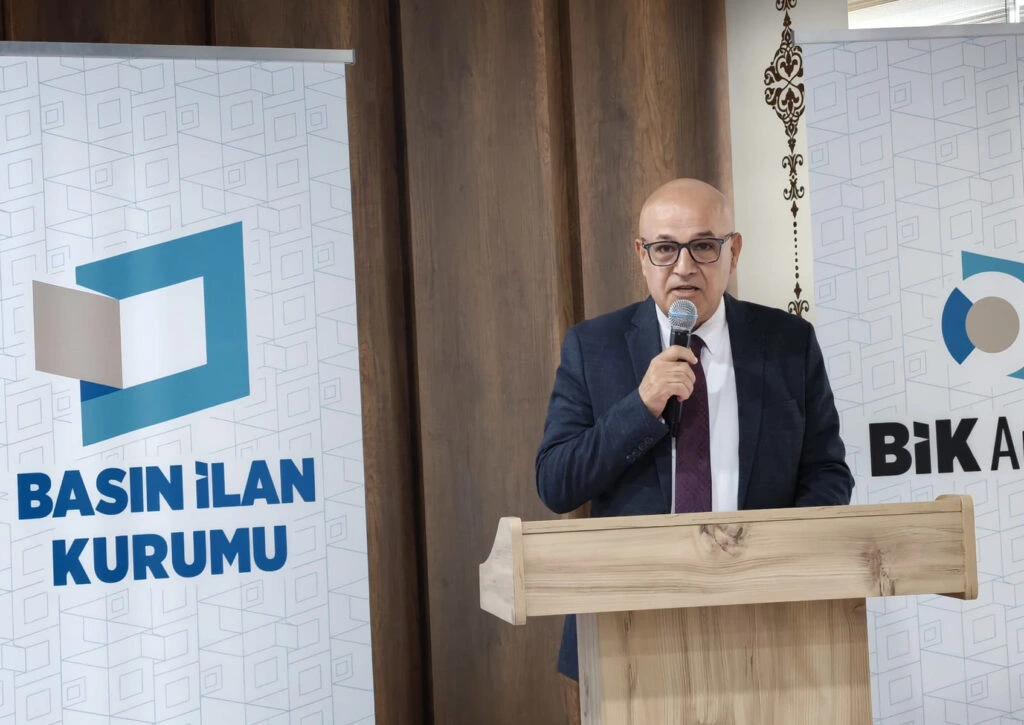 BİK Diyarbakır Bölge Müdürü Murat Yürekli konuşma yaparken