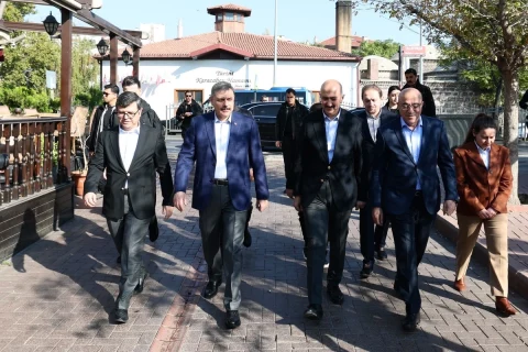 İçişleri Bakanı Mustafa Çiftçi, Hamamönü’nde Siyasalılar Vakfı buluşmasına katıldı