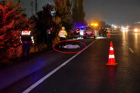 Polatlı’da yol kenarında kimliği belirlenemeyen kişi ölü bulundu