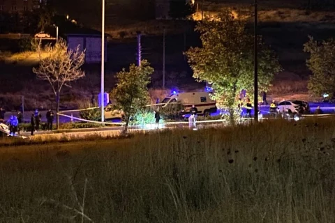 Pursaklar’daki olay yerinde gece saatlerinde polis ekipleri ve araçlar