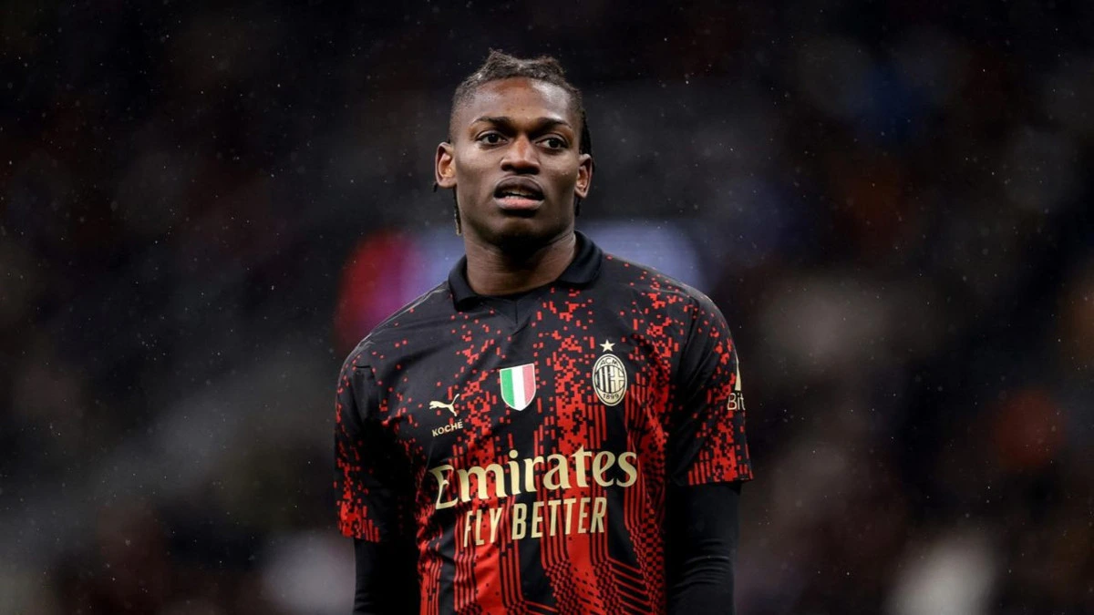 AC Milan formasıyla Rafael Leao