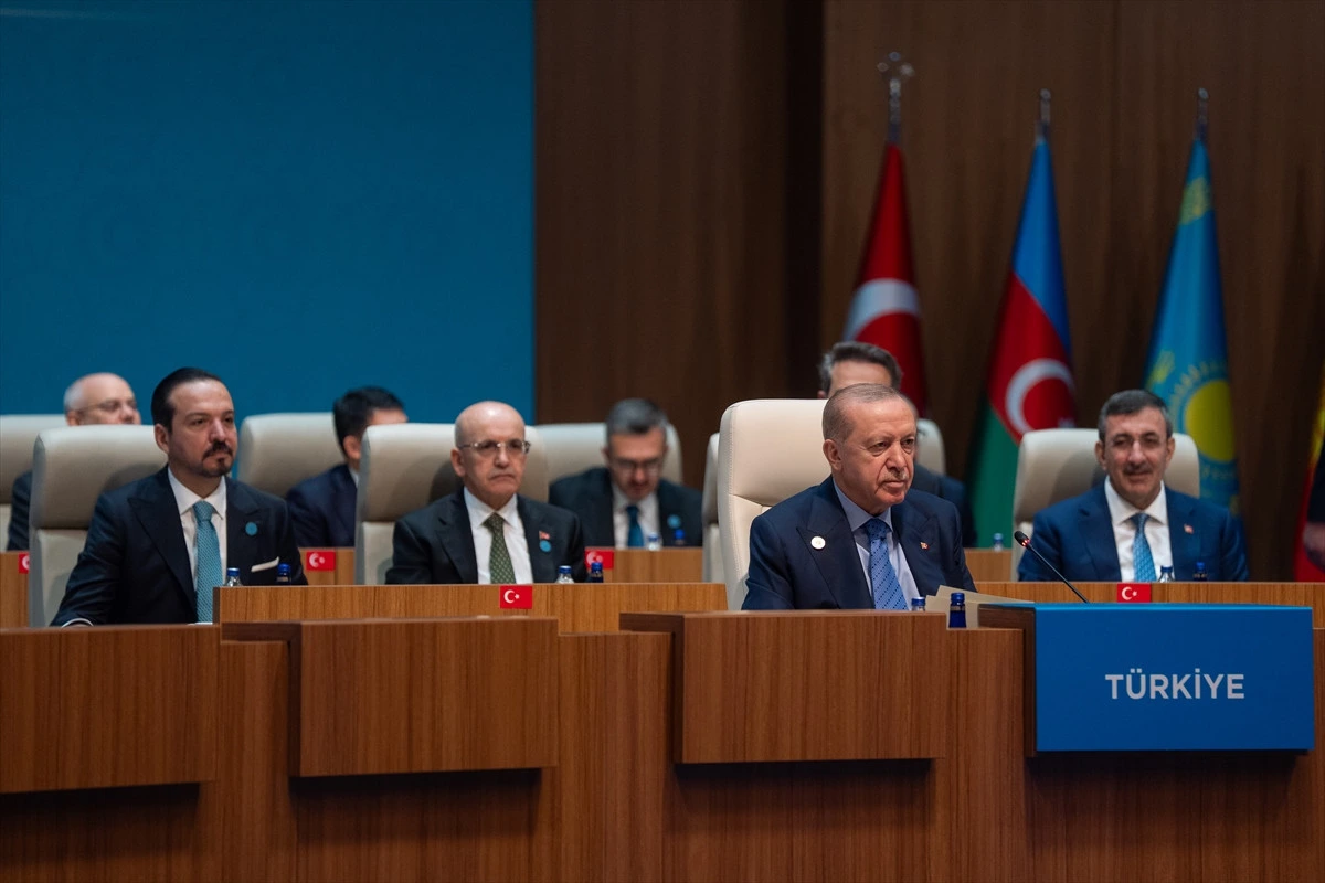 Türk Devletleri Teşkilatı zirvesinde Cumhurbaşkanı Erdoğan ve heyetler