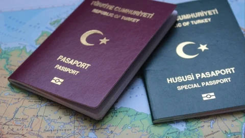 Türkiye Cumhuriyeti umuma mahsus ve hususi pasaportları harita üzerinde