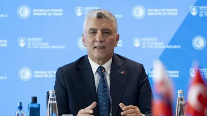 Ticaret Bakanı Ömer Bolat, Türkiye-Slovakya görüşmeleri sırasında konuşuyor